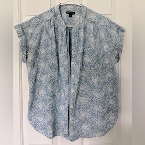 Women’s J Crew Blue and White Floral Button-Up Shirt - Medium